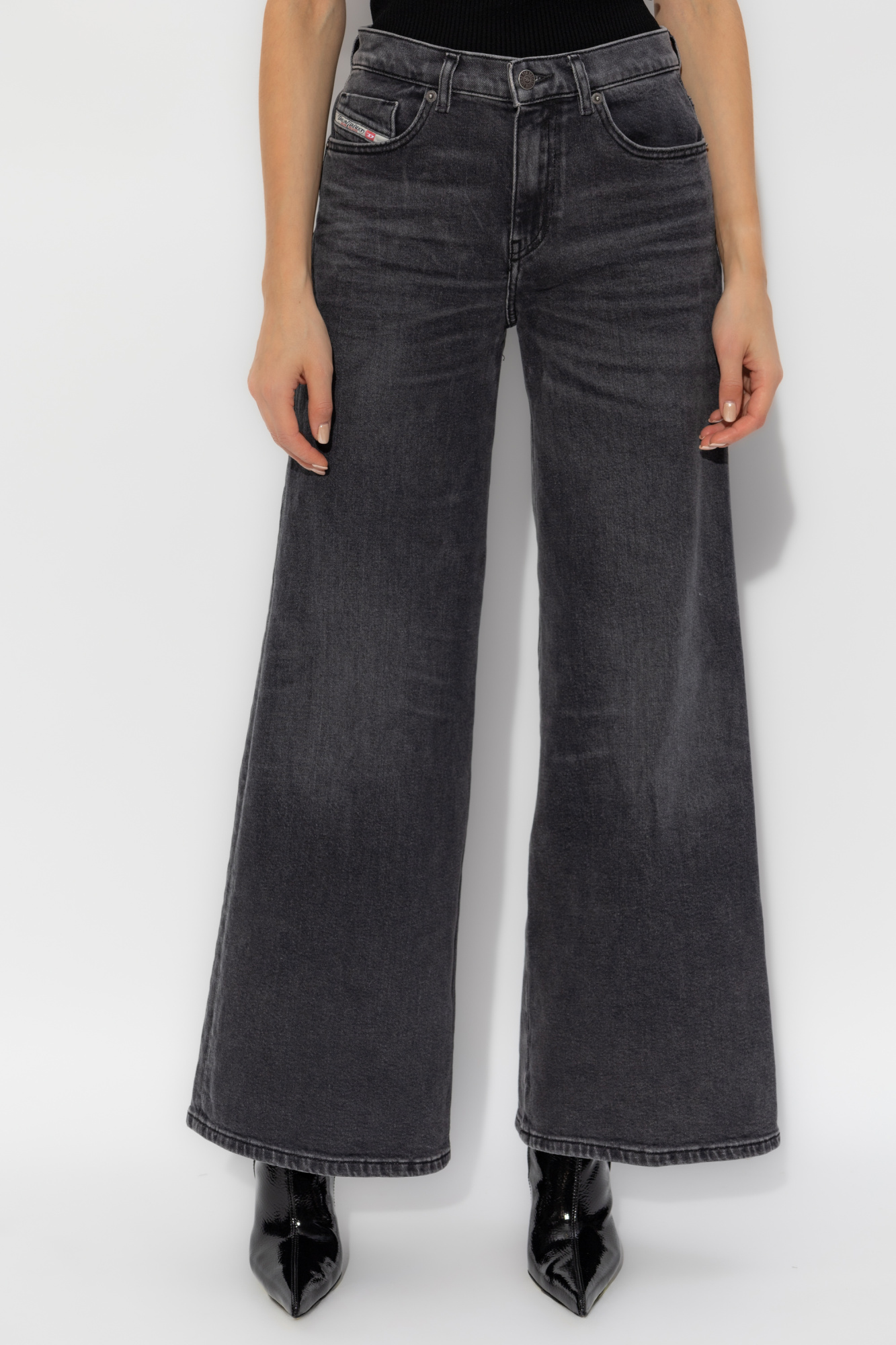 Emily　Oblada JANE JEANS サイズ25 ダークブルー デニム - ARTHUR FASHION WORLD